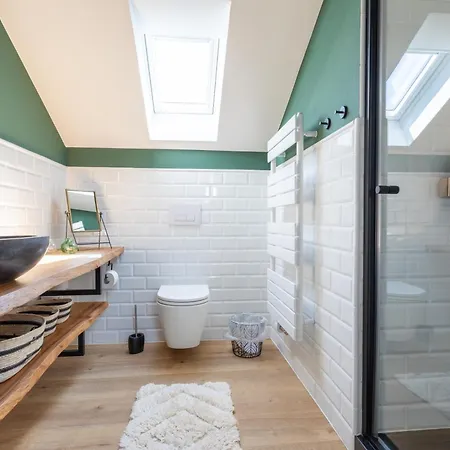 Overlook - 5 Sterne Am Edersee Im Kellerwald Nyaraló Vöhl